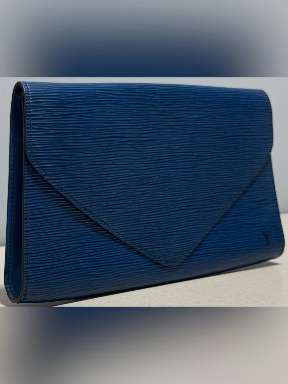 Louis Vuitton Vintage Art Deco Clutch Epi leather